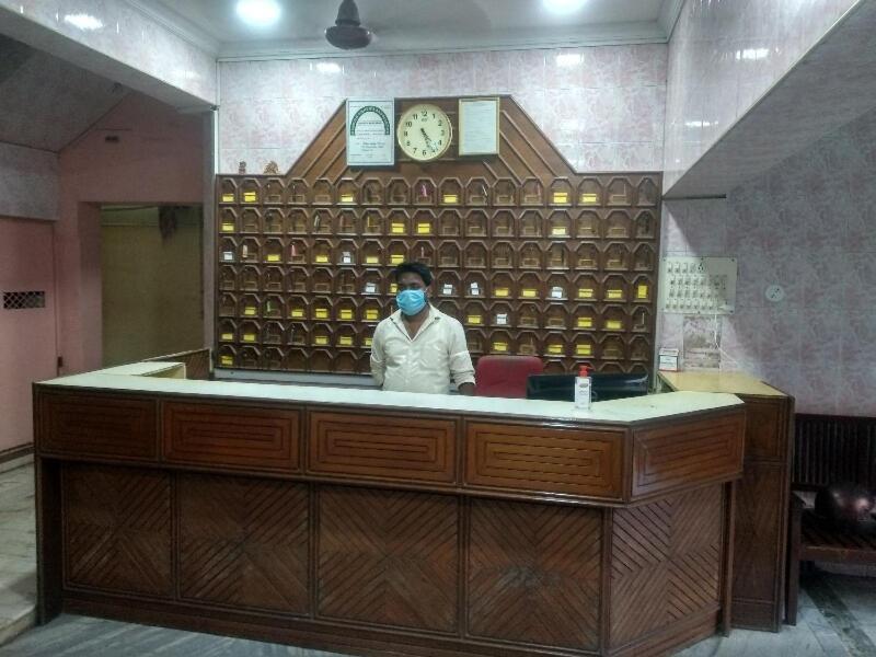 Hotel Spot On 80584 Pudur Lucky Mansion Chennai Exterior foto